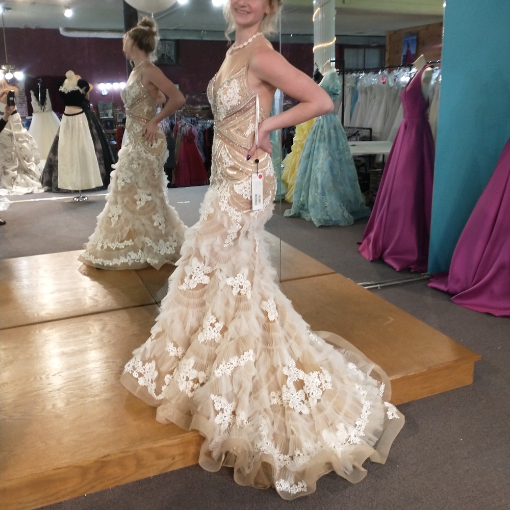 Jovani Plisse Ruffle Dress - Picture 2 of 9